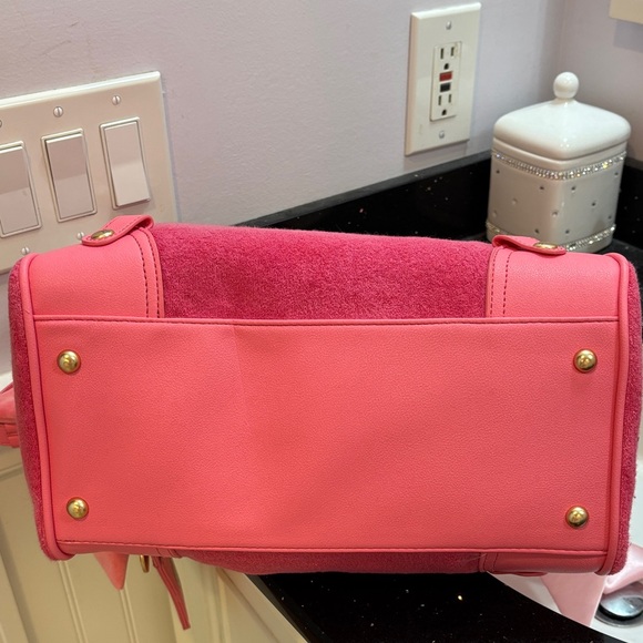 Juicy Couture Pink Daydreamer  Bag with Bow Details - Picture 9 of 13